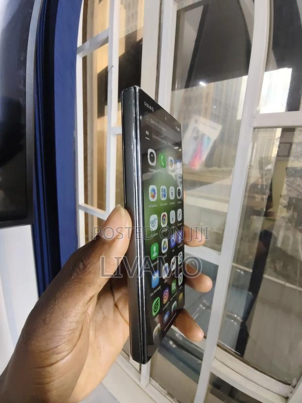Tecno Phantom V Flip2 5G 256 GB - thumbnail 5
