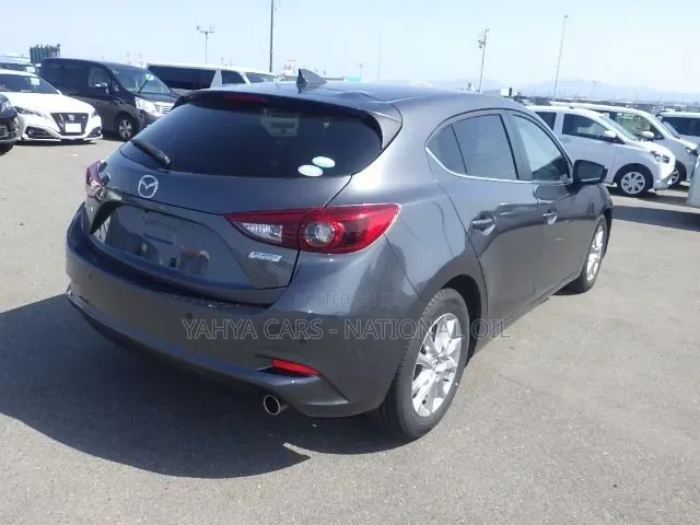 Mazda Axela 2019 Gray