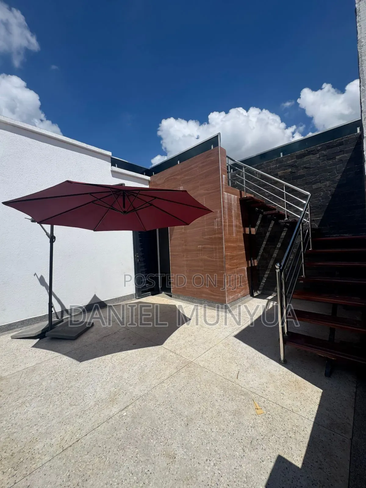5bdrm Duplex in Mugutha, Kimbo for sale