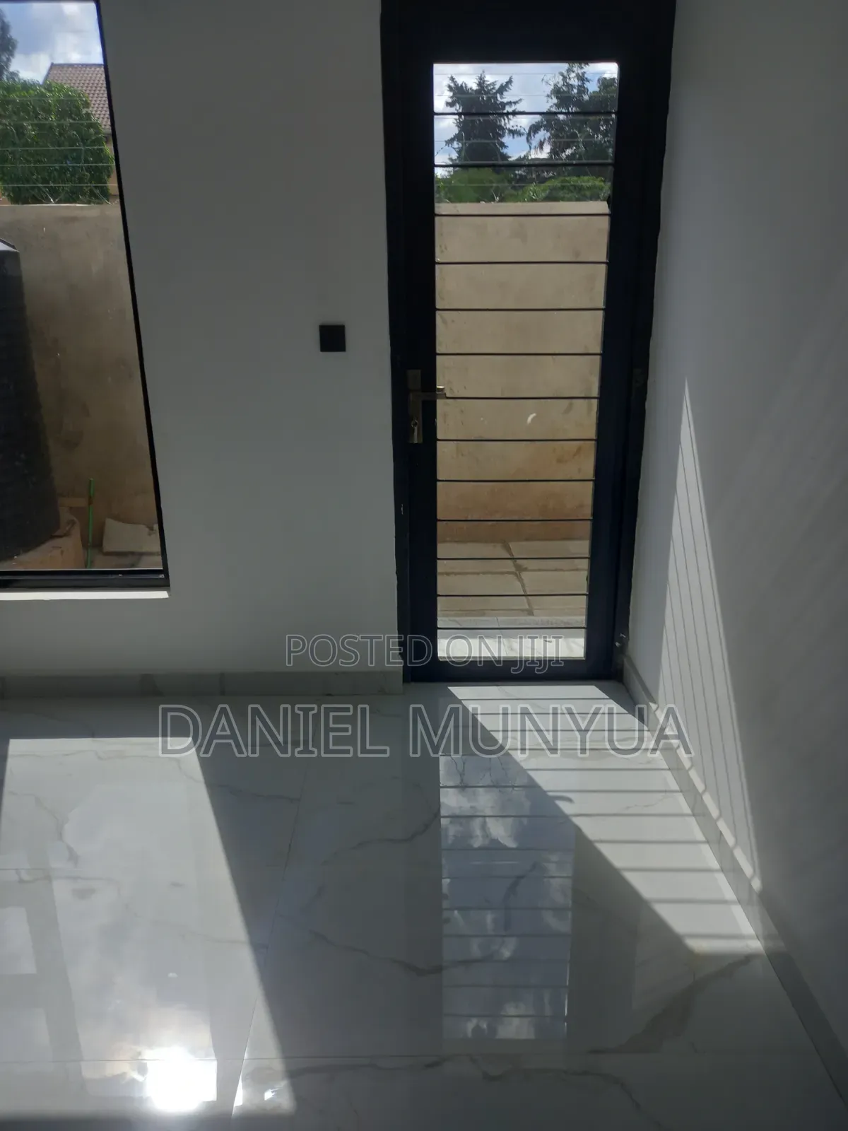 5bdrm Duplex in Mugutha, Kimbo for sale