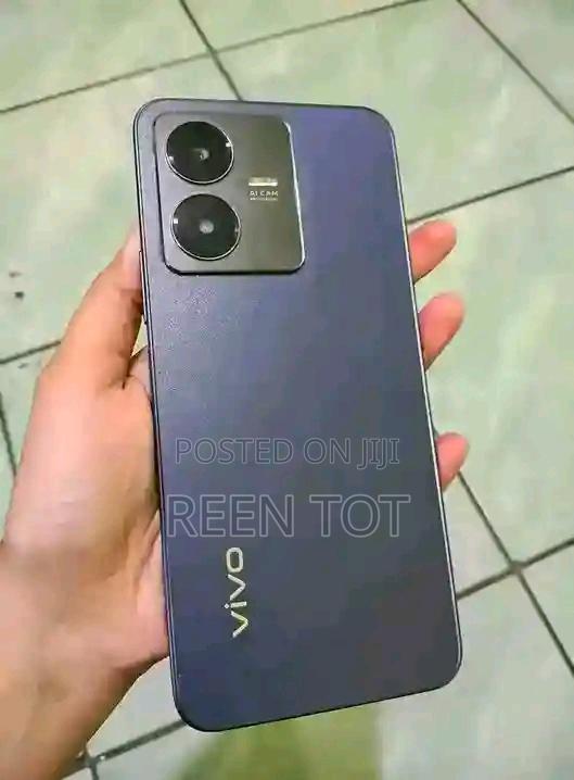 Vivo Y22 128 GB Blue