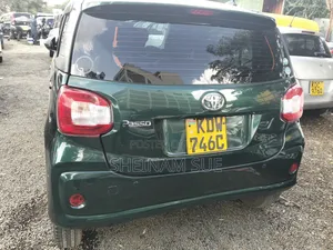 Toyota Passo 2018 Green