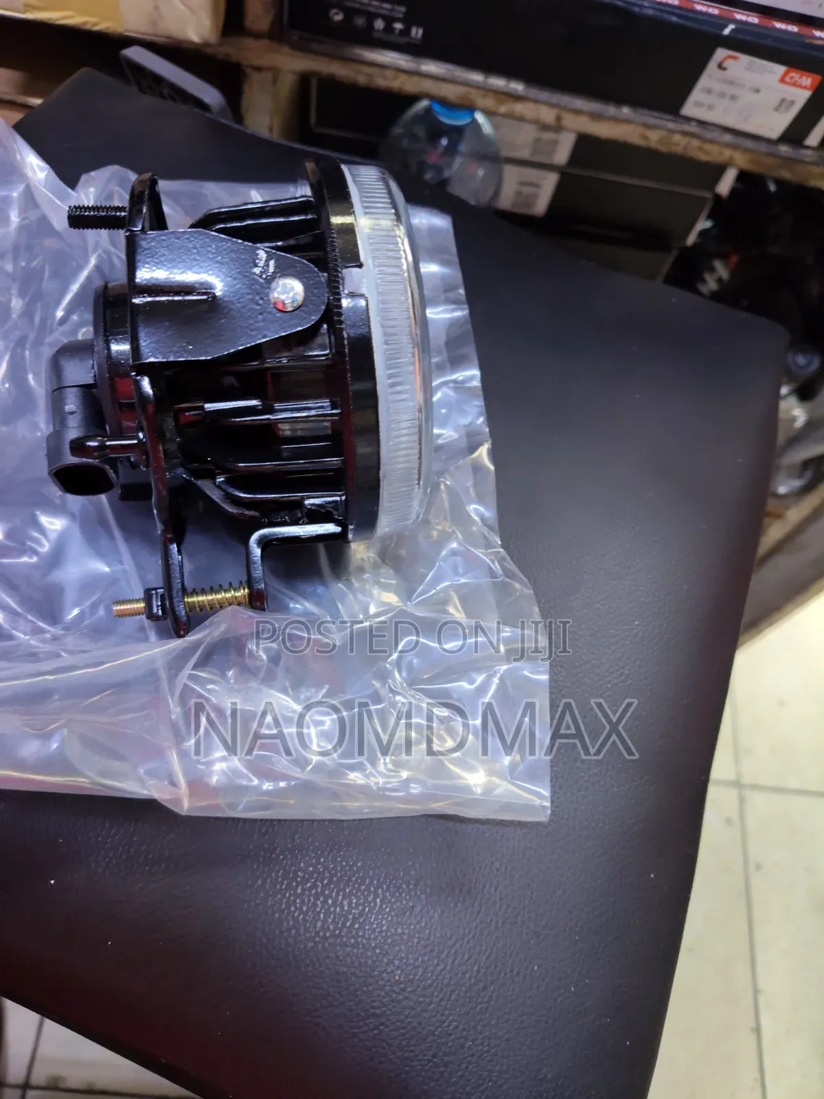 Round Fog Lights Isuzu Dmax 4ja1