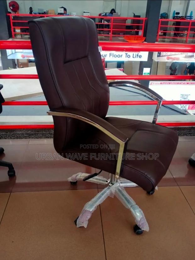Brown  Office Leather Executive Officer Chairs