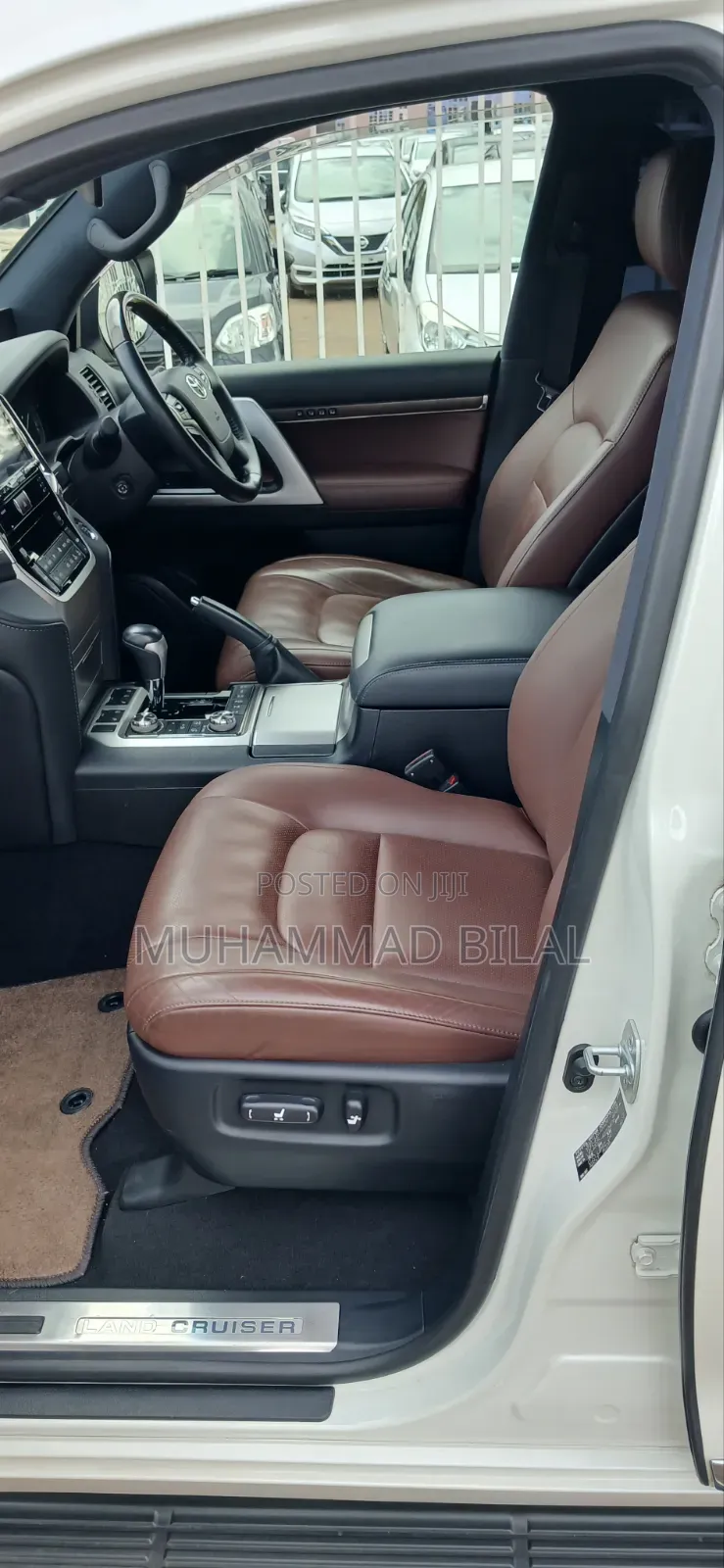 Toyota Land Cruiser 4.6 V8 ZX 2020 White