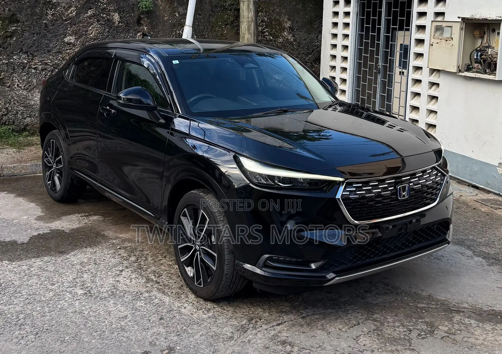 Honda Vezel 1.5 Hybrid 2WD 2021 Black
