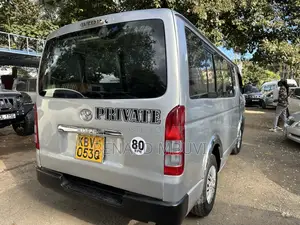 Toyota HiAce 2007 Grey