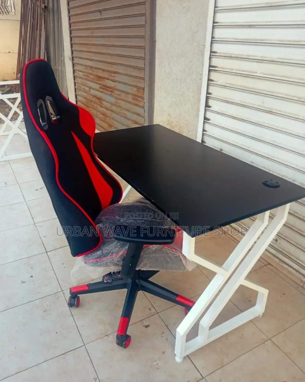 Racing Office Chair+Metallic Study Desk
