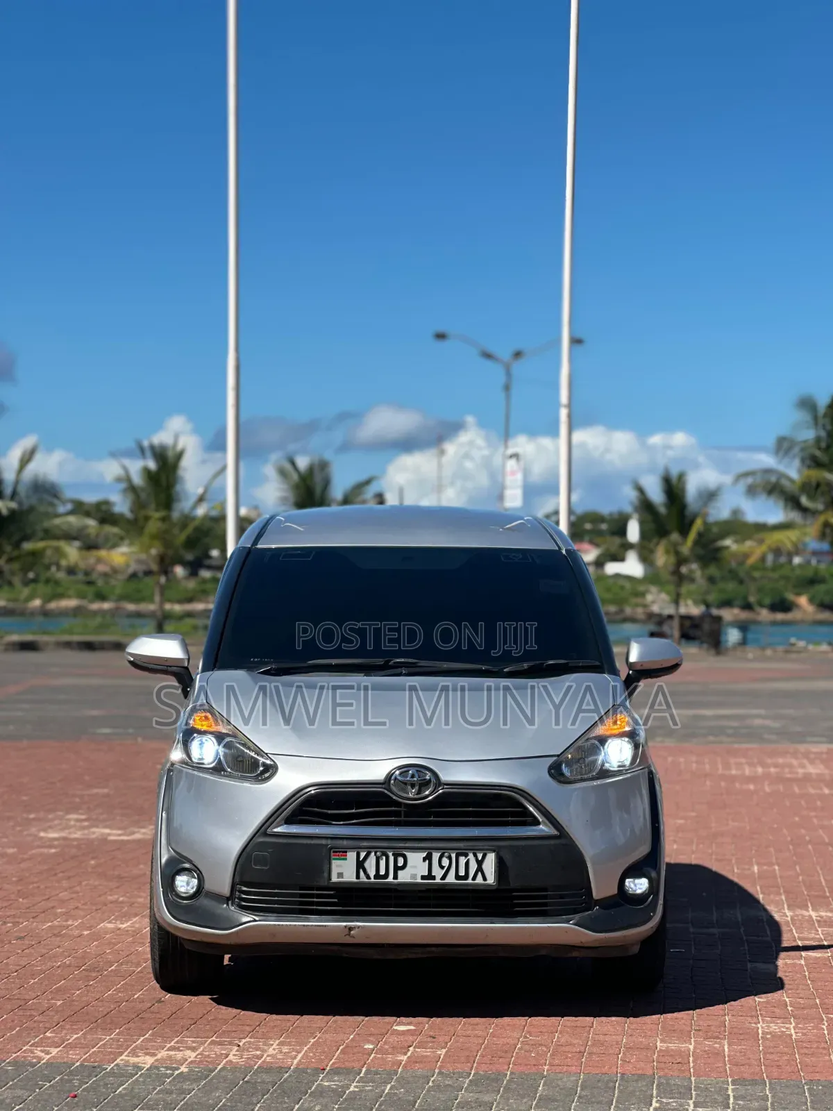 Toyota Sienta 1.5 FWD 2017 Pearl