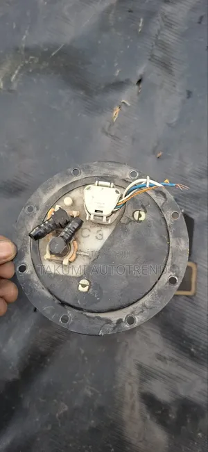 Toyota Noah Fuel Pump