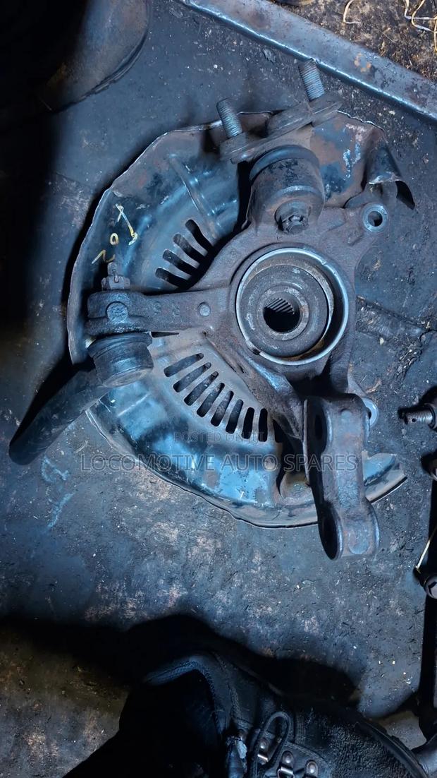 Front Hub Harrier New Model/Lexus/Kluger - main view