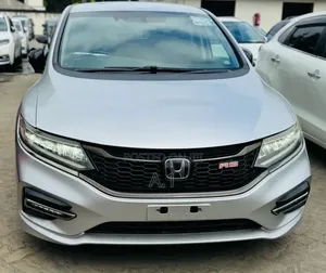 Honda Jade 1.5 Hybrid 2019 Silver
