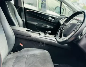 Honda Jade 1.5 Hybrid 2019 Silver