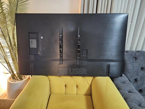 Samsung 50" Bu8000 Crystal Uhd Smart Tv (2022)