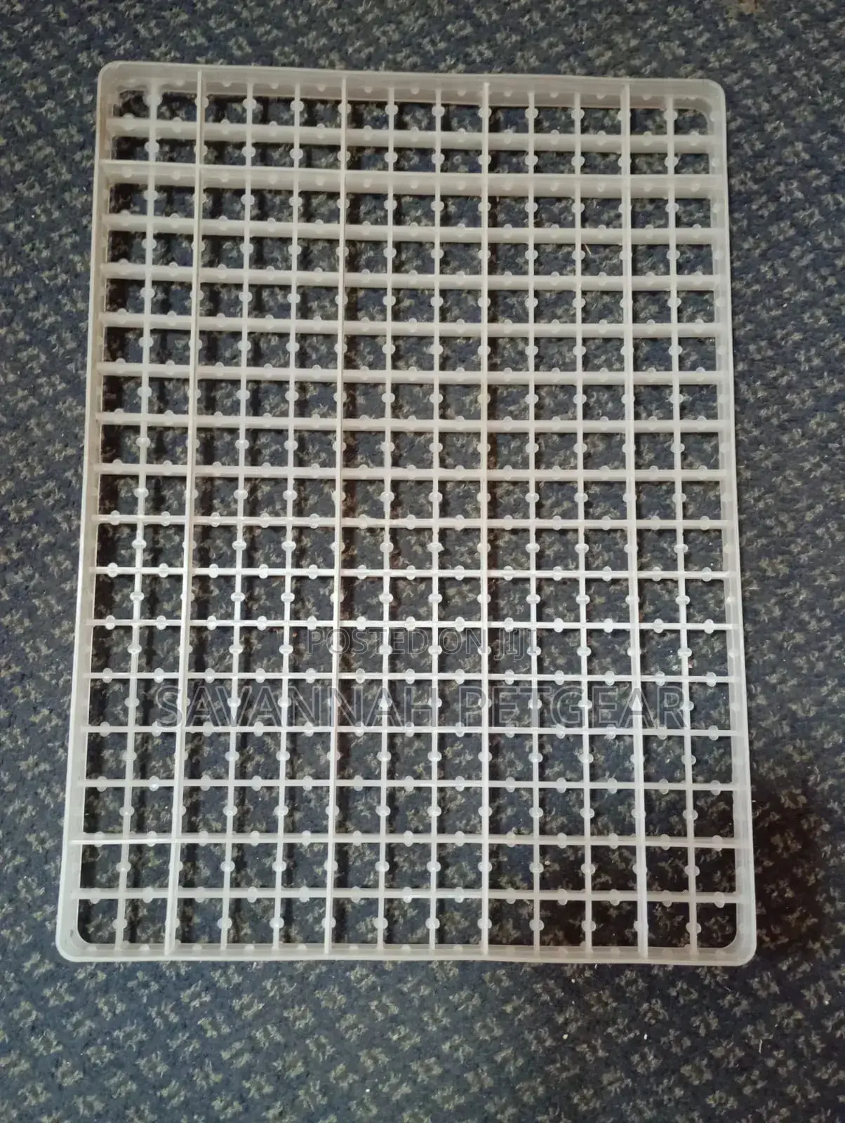 Brand New Plastic Egg Setter Trays for 211 Quail Eggs