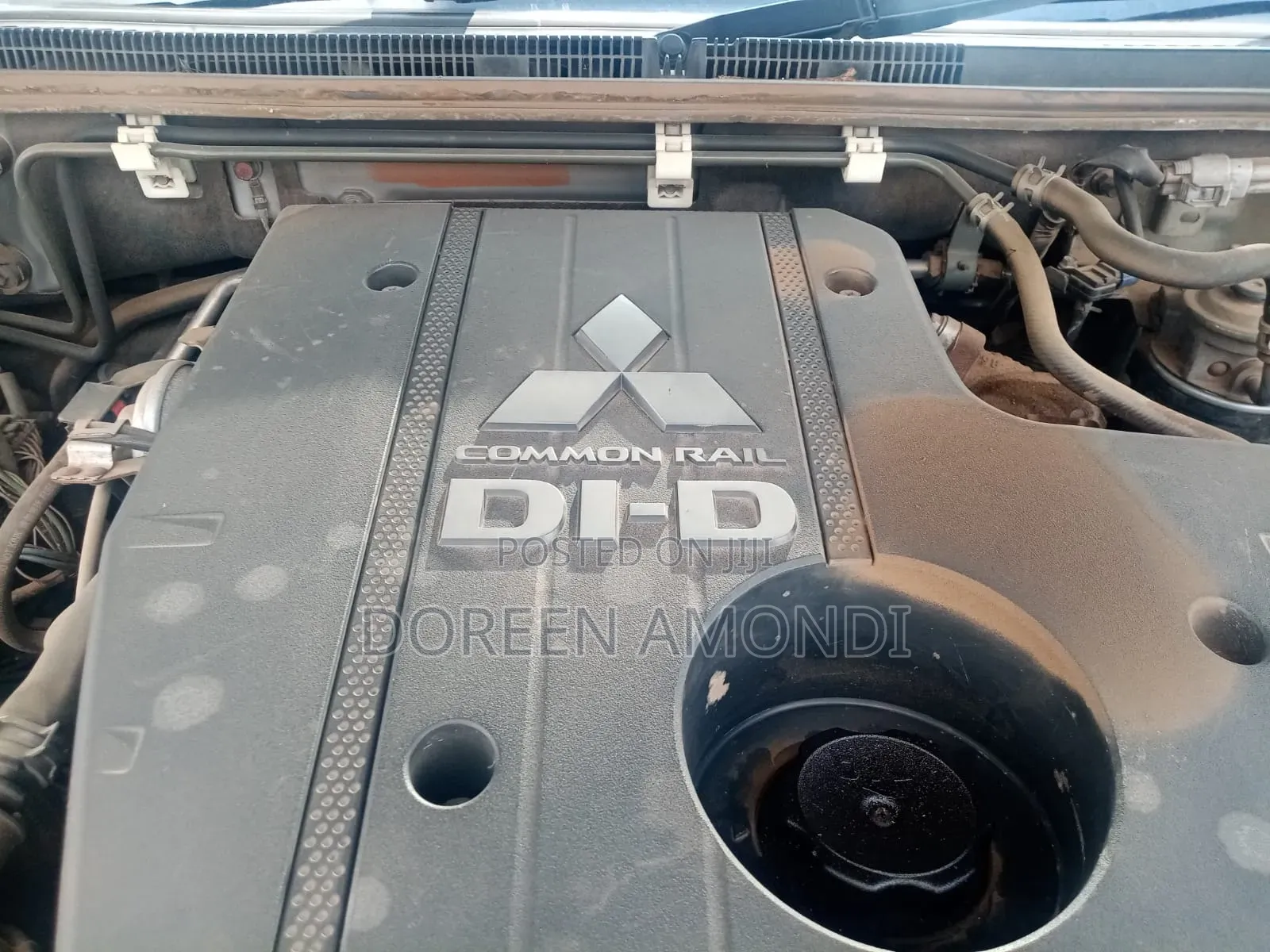 Mitsubishi Pajero 2016 Silver