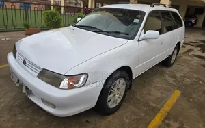 Toyota Corolla G-Touring 1998 White