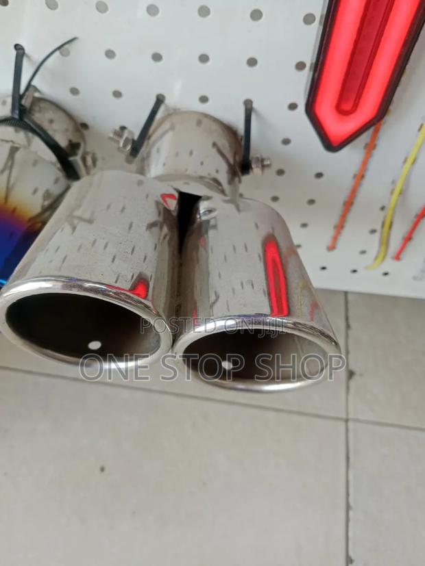 Polished Stainless Steel Exhaust Muffler Tip With Dual Outlet Set Up