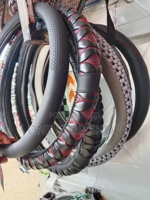 Quilted or Padded Leather Cross Hatch Pattern Steering Wheel Cover