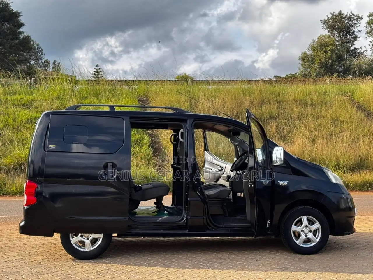 Nissan NV200 S 2016