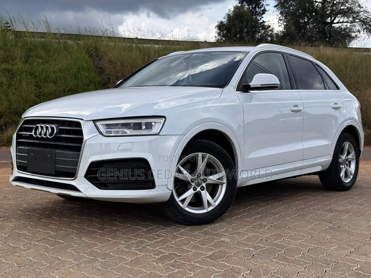 Audi Q3 2017 White