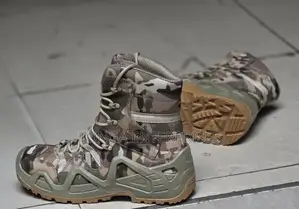 Lowa Zephyr Boots