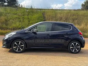Peugeot 208 2020 Black