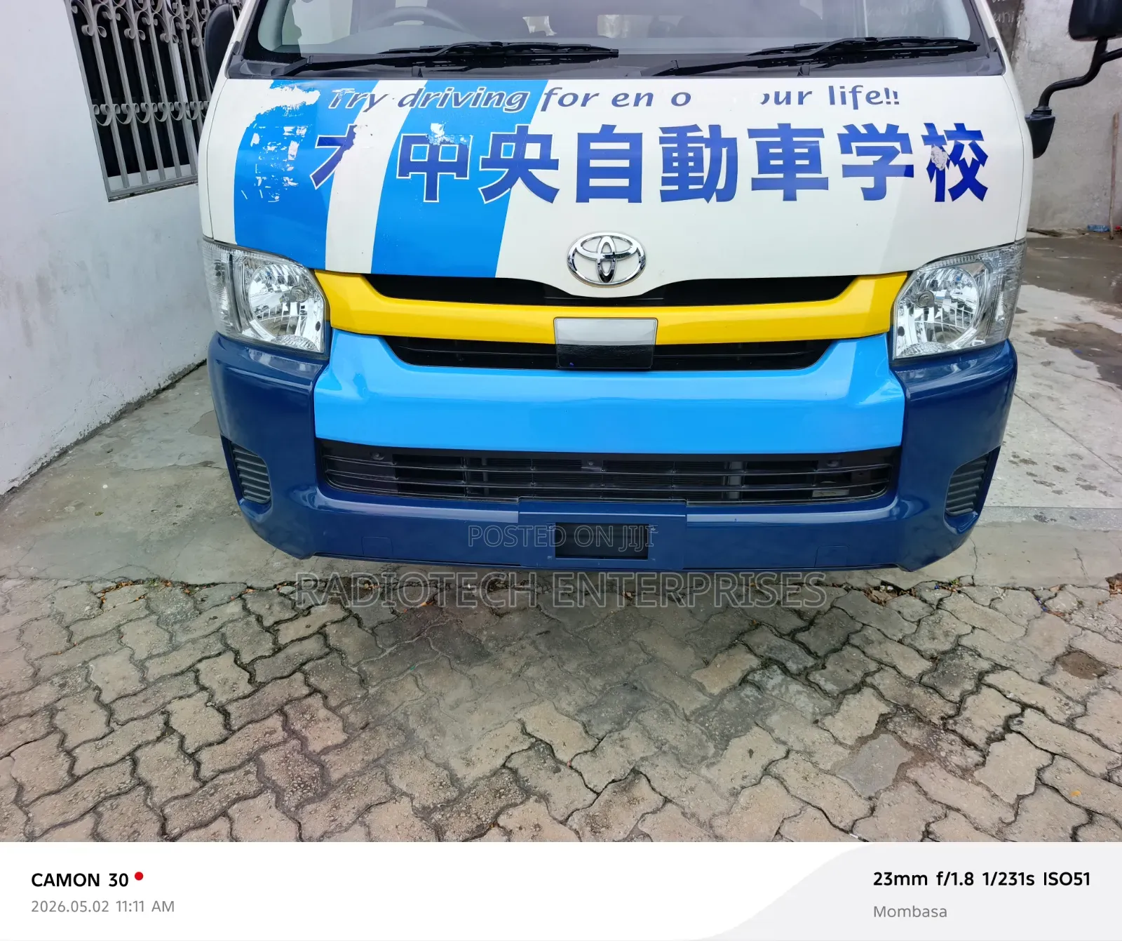 Toyota HiAce 2019 White