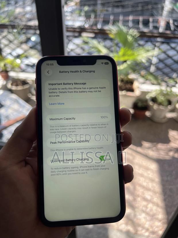 Apple iPhone 11 64 GB Red - thumbnail 5