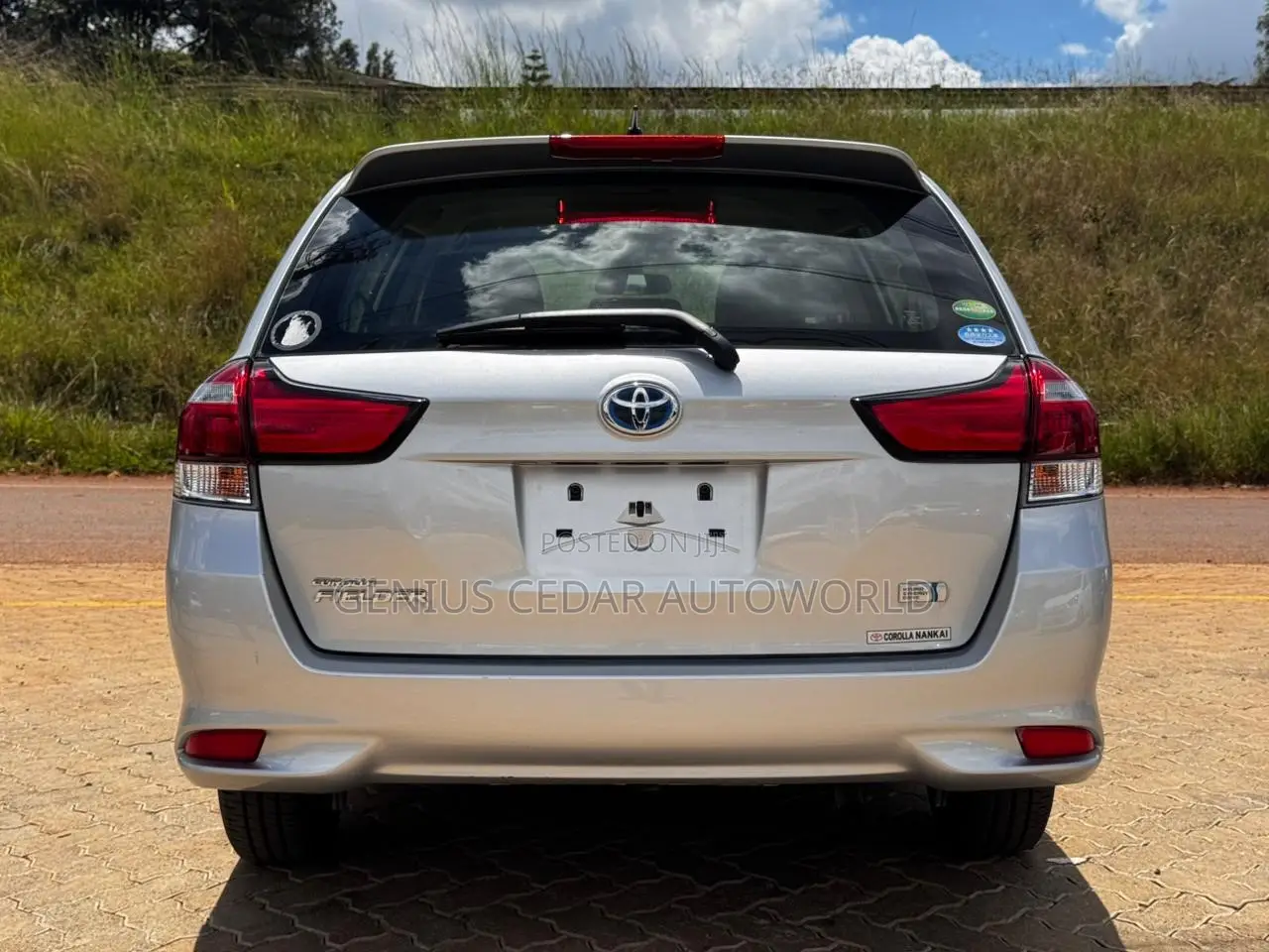 Toyota Corolla Fielder 2019