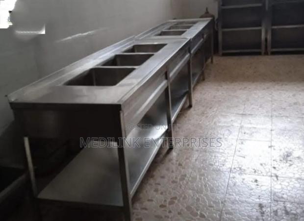 Modern Customized Stainless Steel 3 Bowl Sink