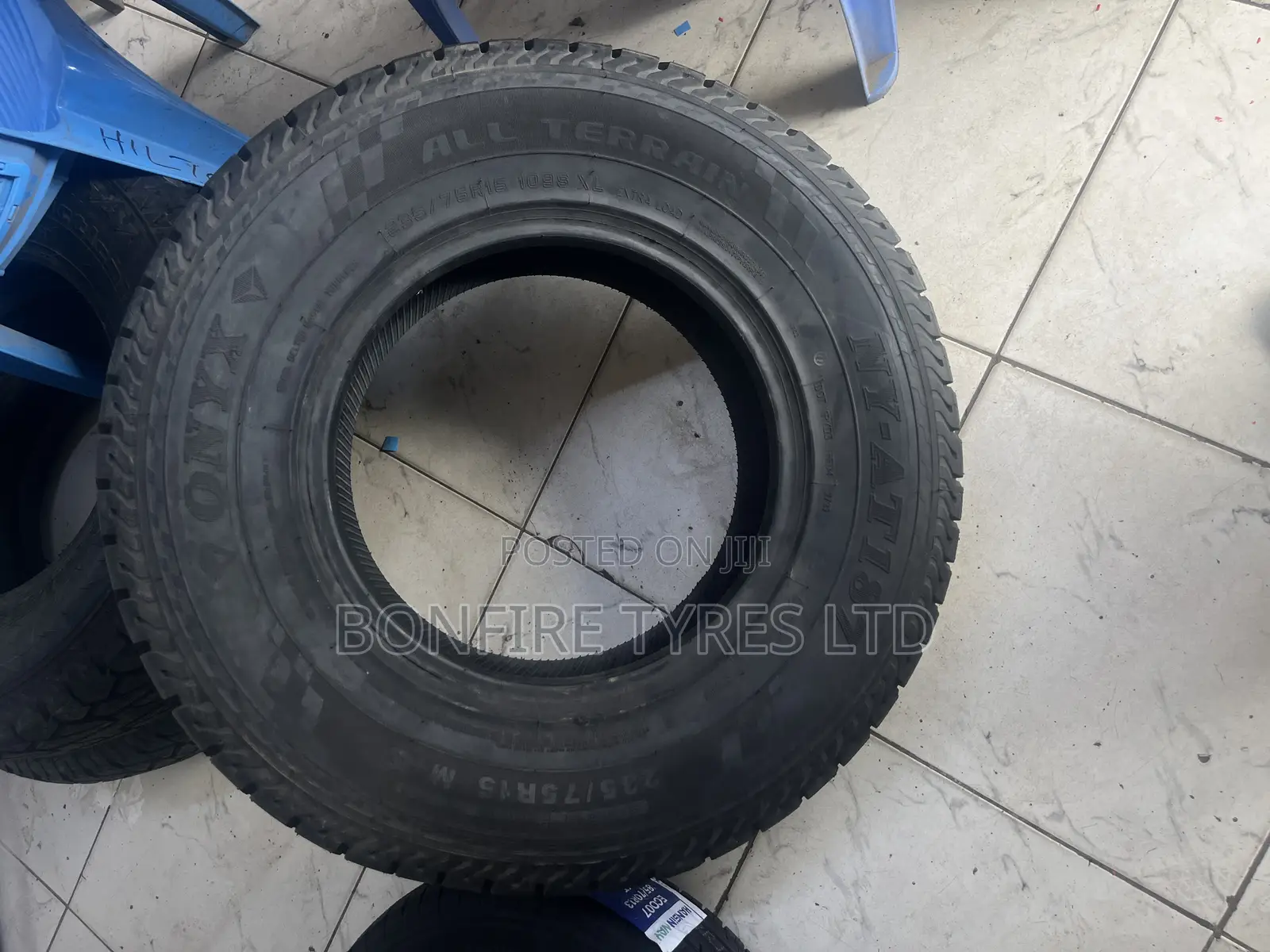 235/75r15 Onxy