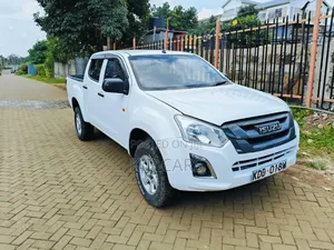 Isuzu D-MAX 2022 White