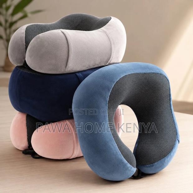 Memory Foam Travel Pillow - thumbnail 2