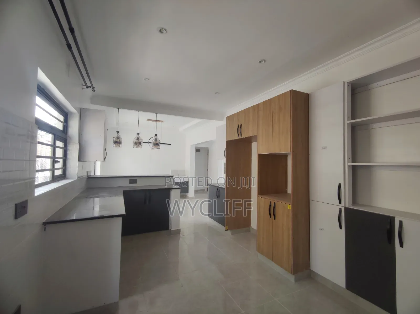 3bdrm Bungalow in Matasia for sale