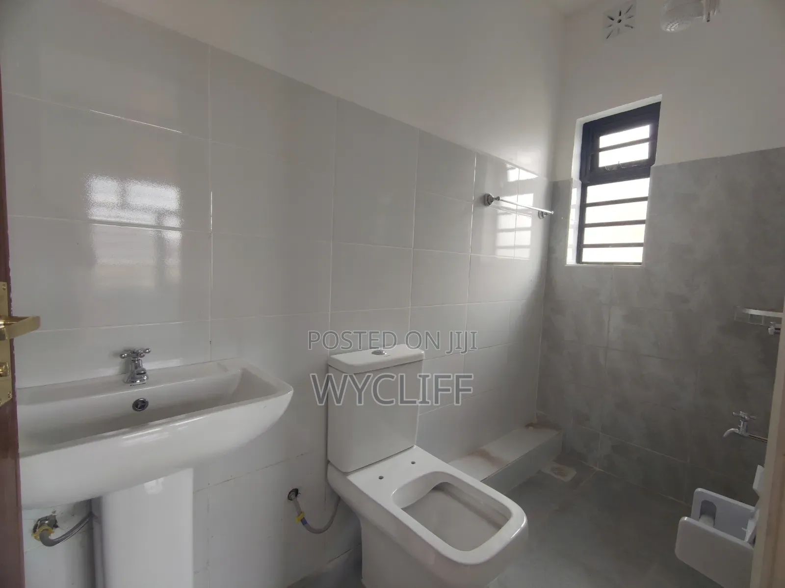 3bdrm Bungalow in Matasia for sale