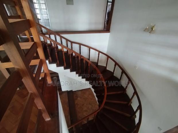 5bdrm Mansion in Runda for rent - thumbnail 11