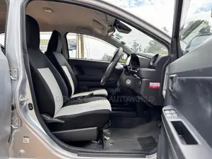 Daihatsu Mira 2020 Silver