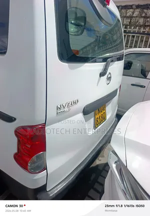 Nissan NV200 2010 White