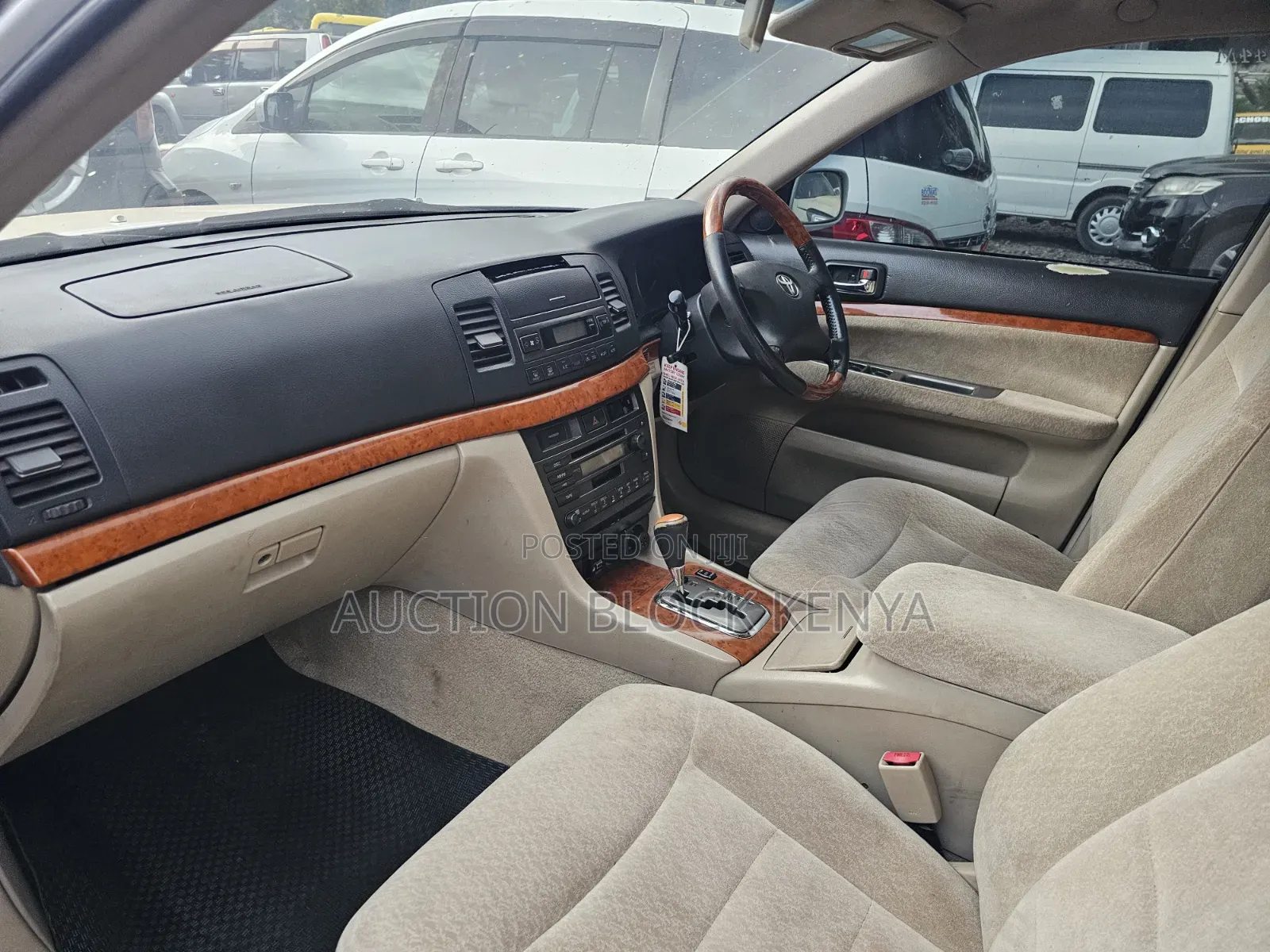 Toyota Mark II 2002 White