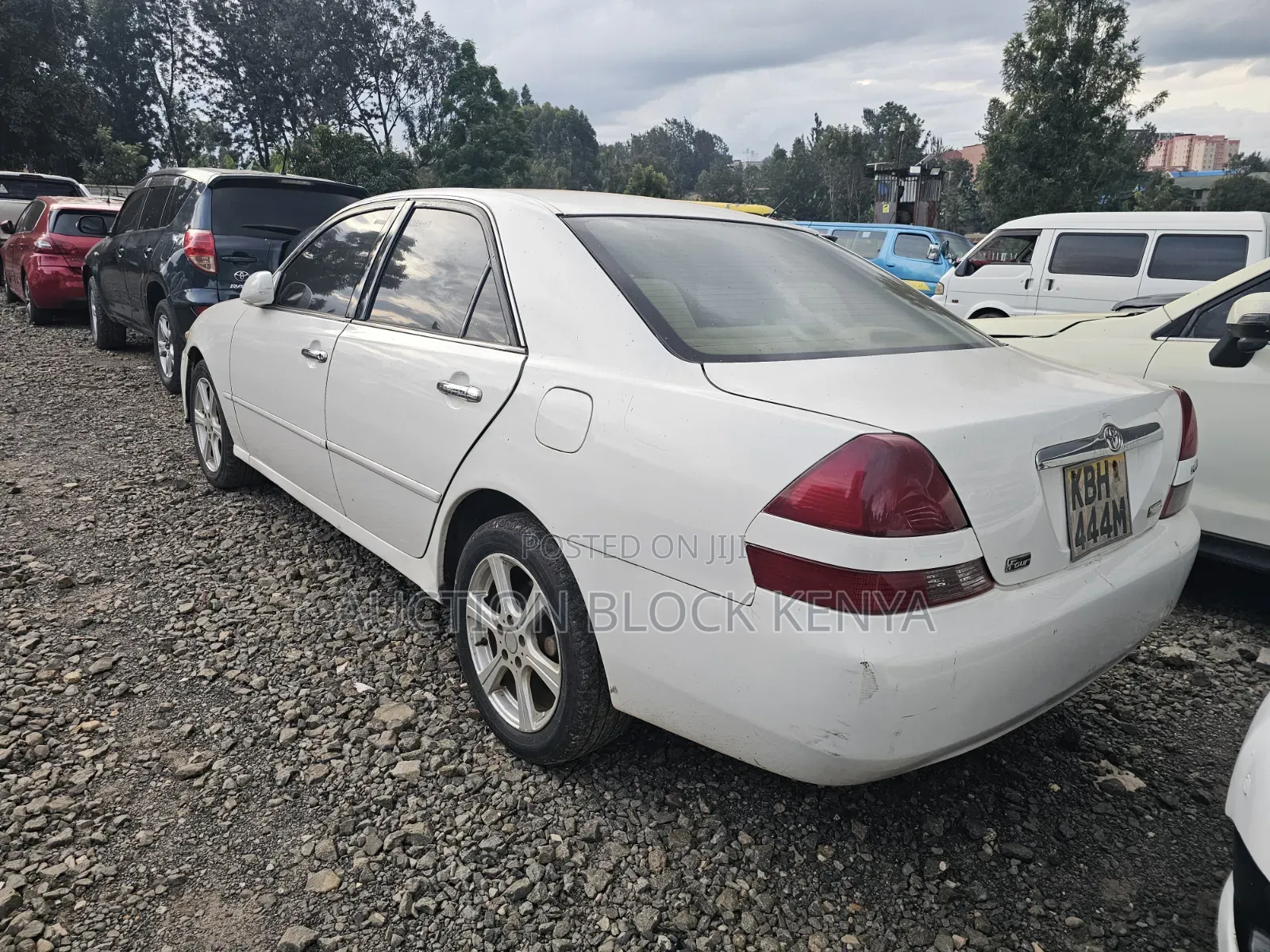 Toyota Mark II 2002 White