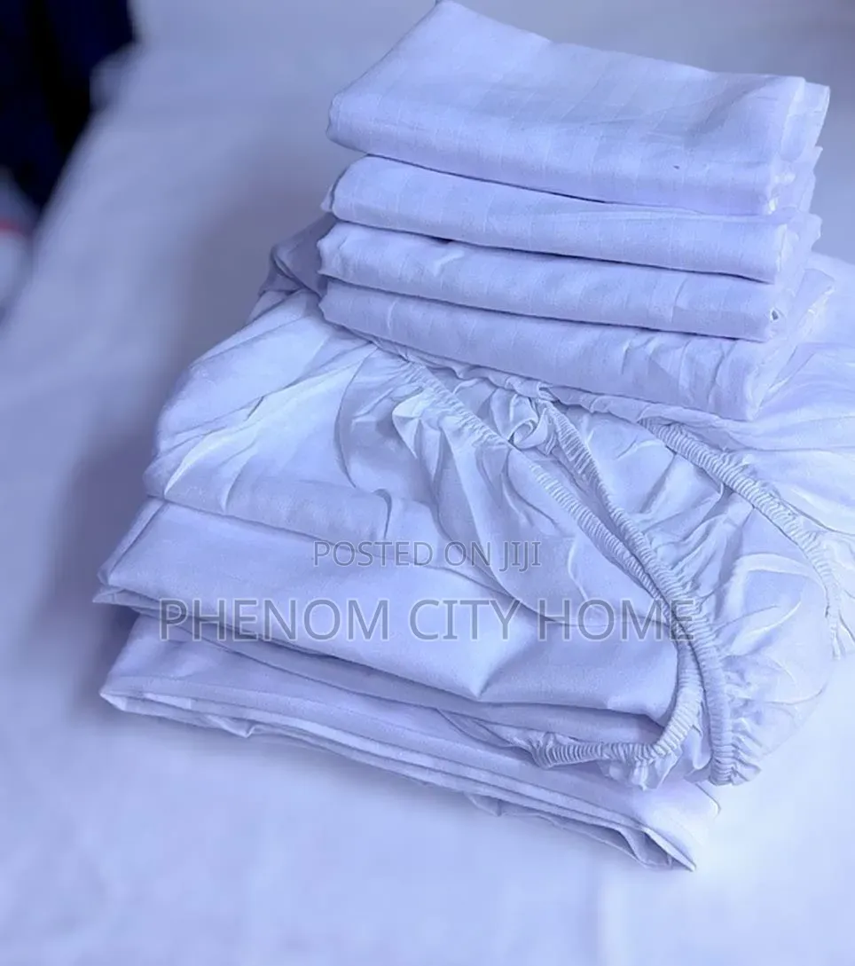 Restocked Fitted Bedsheet Set