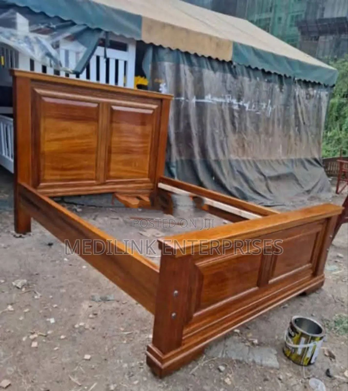 Mahogany Solid Mon Queen Sized Beds