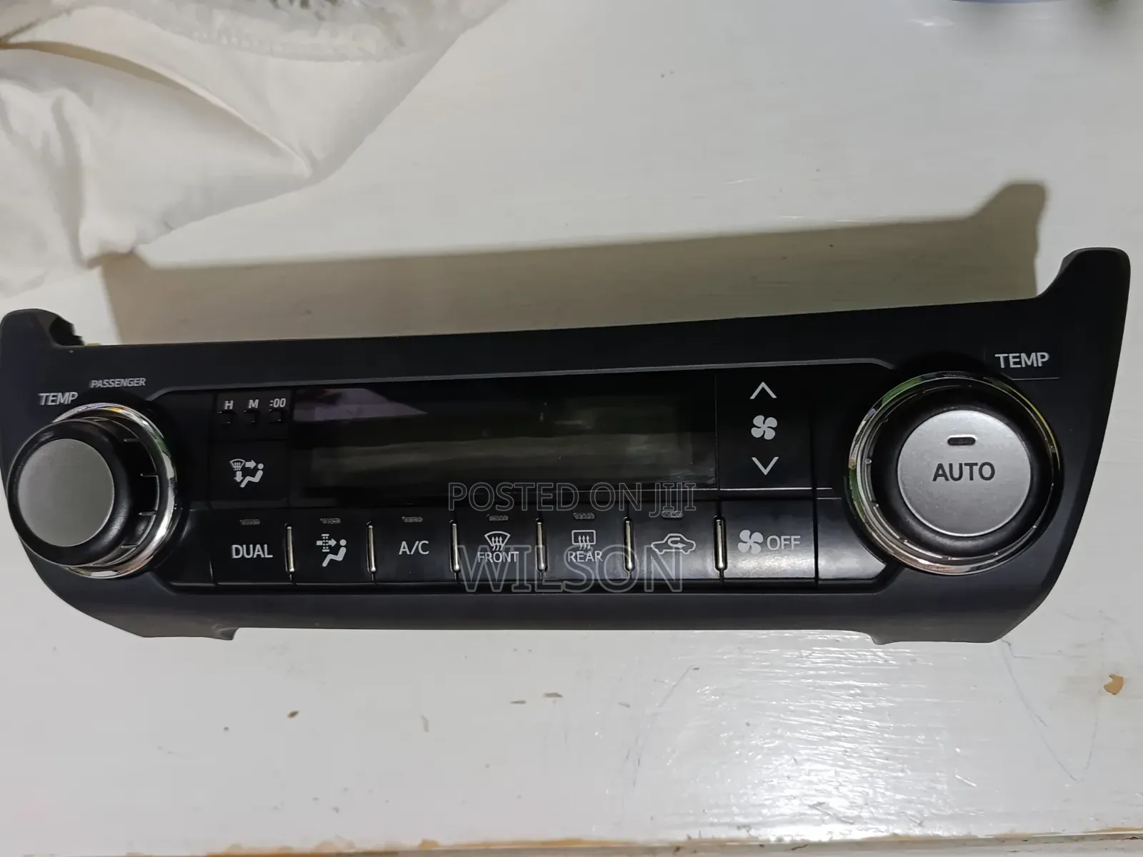 Prado J150 2009-2013 Heater/Ac Control