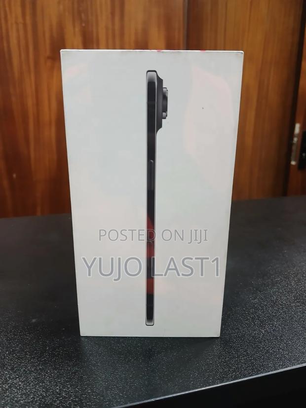 New Apple iPhone 17 256 GB Black - thumbnail 2