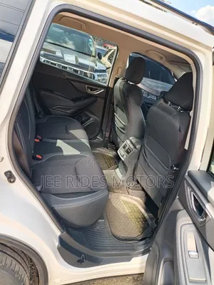 Subaru Forester 2019 White
