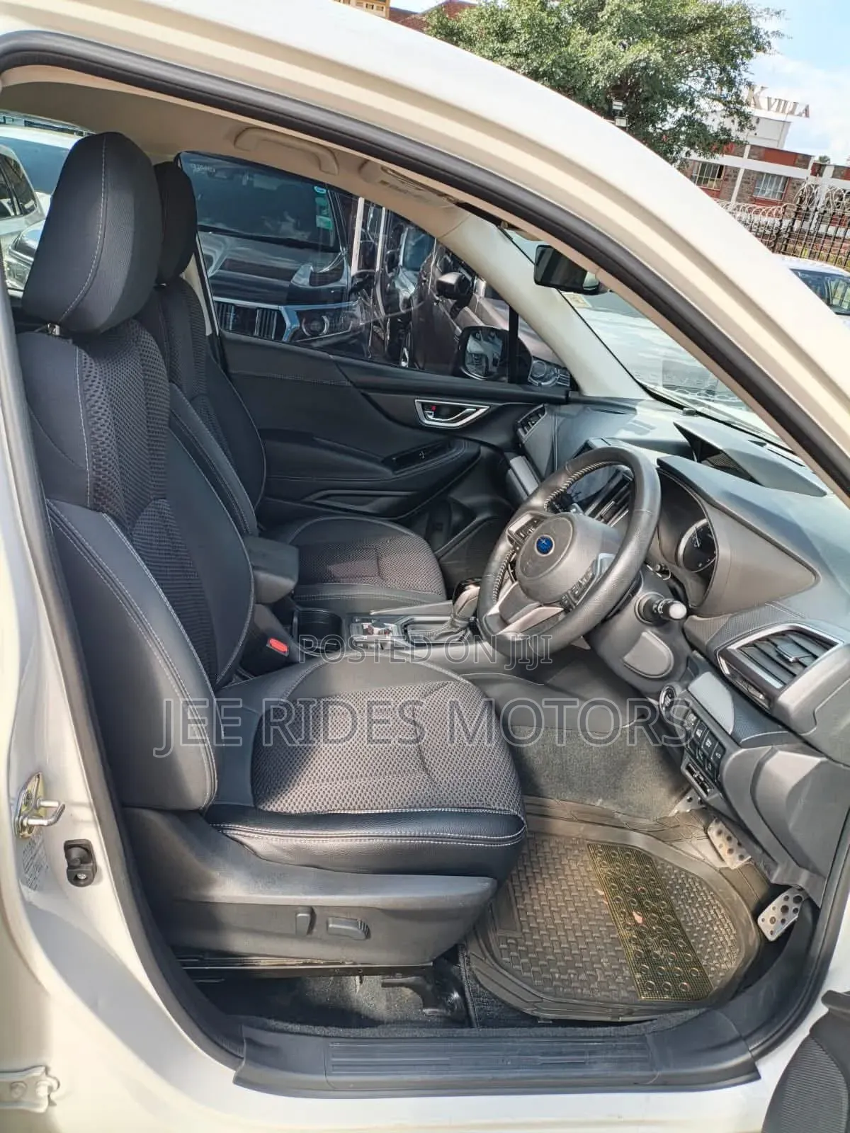Subaru Forester 2019 White