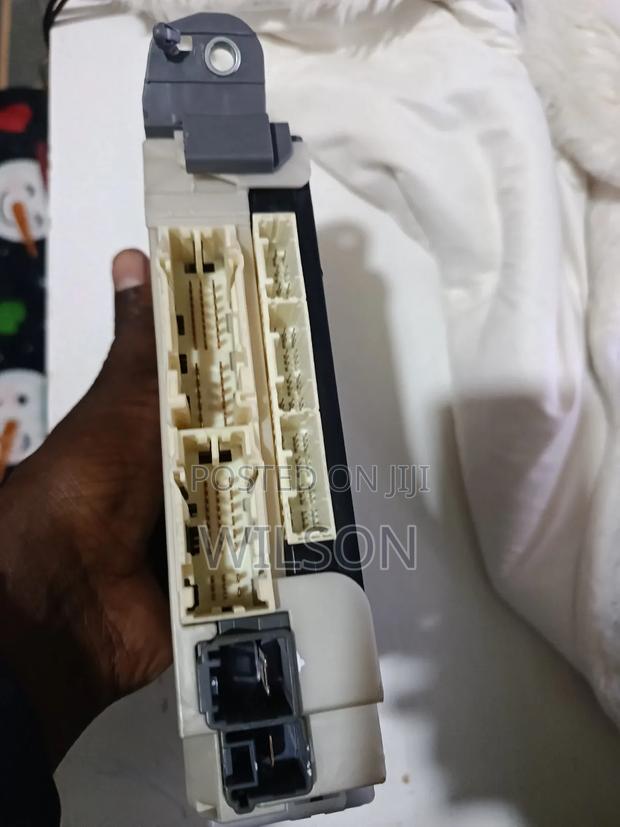 Prado 2017-2021 Petrol BCM (Mpx) Fusebox - thumbnail 4