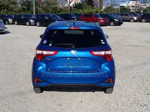 Toyota Vitz 2018 Blue