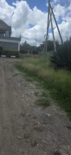 100/100 Plot on Sale in Kitengela Chuna Estate 6th Campus.